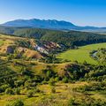 Unitățile de relief ale României: Dealurile și Subcarpații