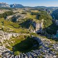 Unitățile de relief ale României: Relieful carstic al României